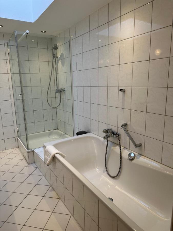 Grosszuegige Wohnungen Am Stadtrand Wurzburg Bagian luar foto